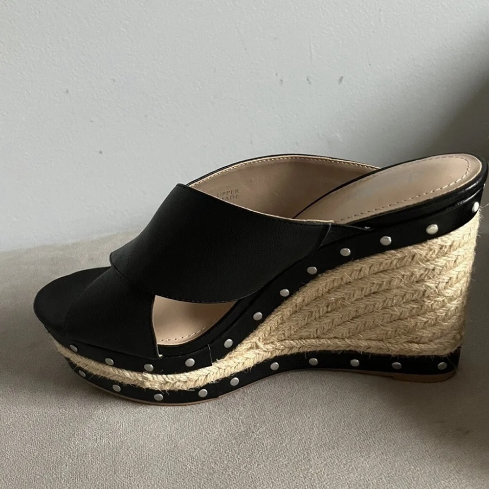 Charles by charles David Black Wedge Sandals - Picture 4 of 4